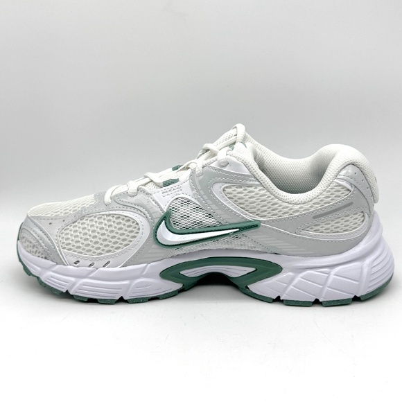 Nike Womens V5 RNR White Grey Cannon Shoes Sz 8 New Sneaker HQ7901-106 - Picture 6 of 11